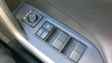 Toyota RAV4 2.5 VVT-i Hybrid Design 5dr CVT Hybrid Estate